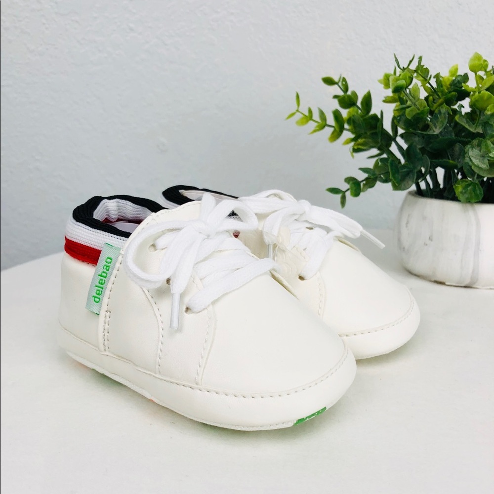 NEW BABY TODDLER WHITE SNEAKERS